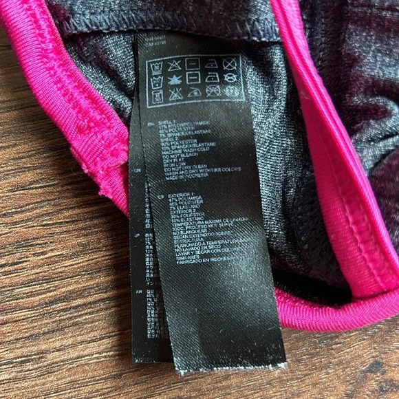 Forever 21 Sports Bra | Athletic Bra | Sports Bra | Fitness | Gym - Picture 4 of 6